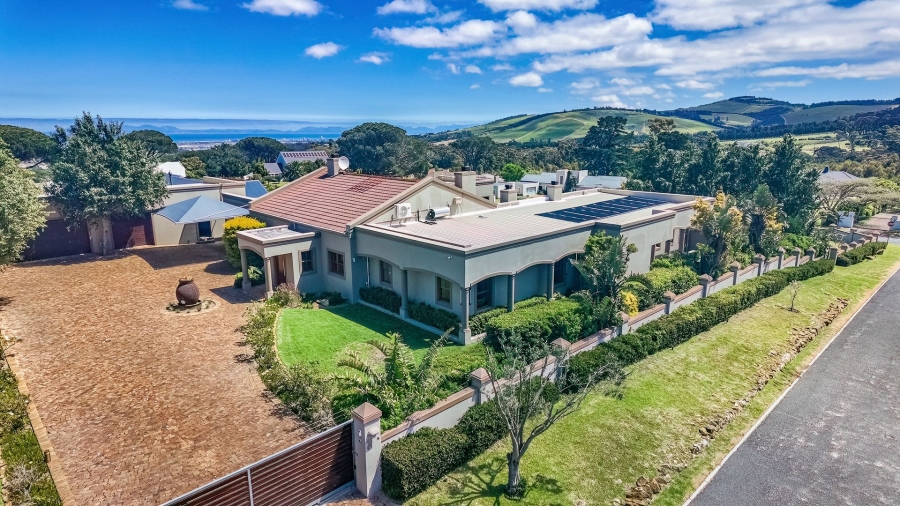 6 Bedroom Property for Sale in Tre Donne Estate Western Cape